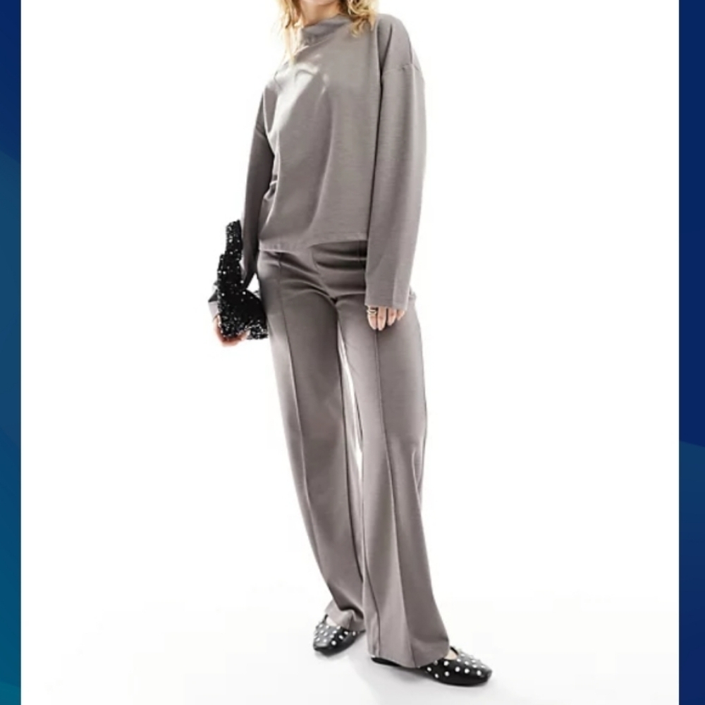 Sage Collective (Size L) Taupe Oversized Cropped (2PC) Hoodie & Lounge Pant Set